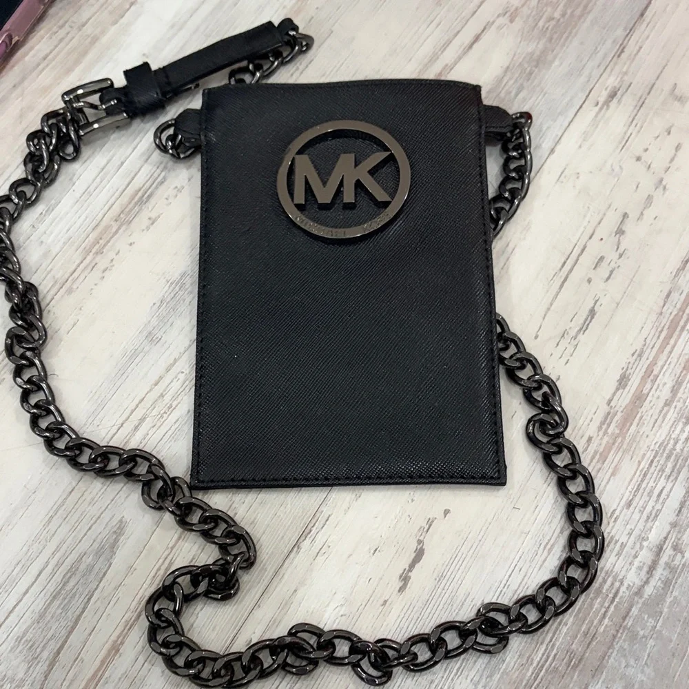 Michael Kors Black Chain Wallet - Picture 2 of 9